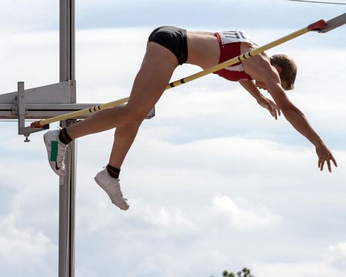 Stabhochsprung der BW-Masters am 15.06.2025 in Weisenbach