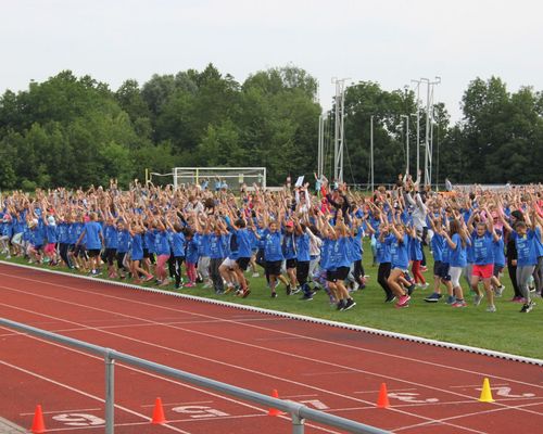 WLV Kinderleichtathletik VOR ORT und VR-Talentiade im Ernwiesenstadion - „Volles Haus“ mit rund 750 Kindern bei der Premiere der Doppelveranstaltung