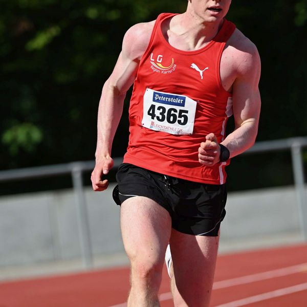 Maxim Sorokin (LG Region Karlsruhe) gewinnt die 200 Meter der Männer bei den BW Leichtathletik Finals.